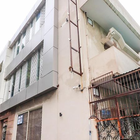 OYO 26781 Hotel Raghupati Ayodhya Bagian luar foto