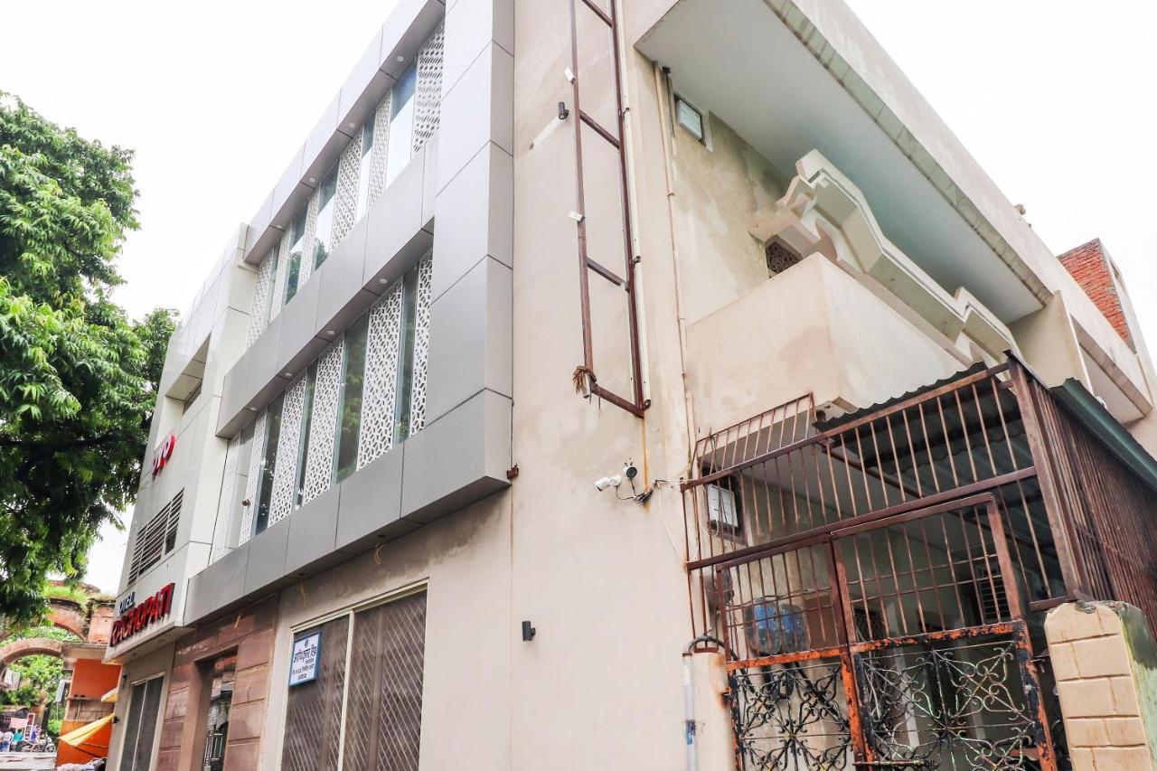 OYO 26781 Hotel Raghupati Ayodhya Bagian luar foto